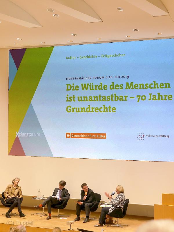 2019/20190226 Schloss Herrenhausen H Forum Wuerde des Menschen/index.html
